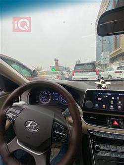 هیوندای ازێرا